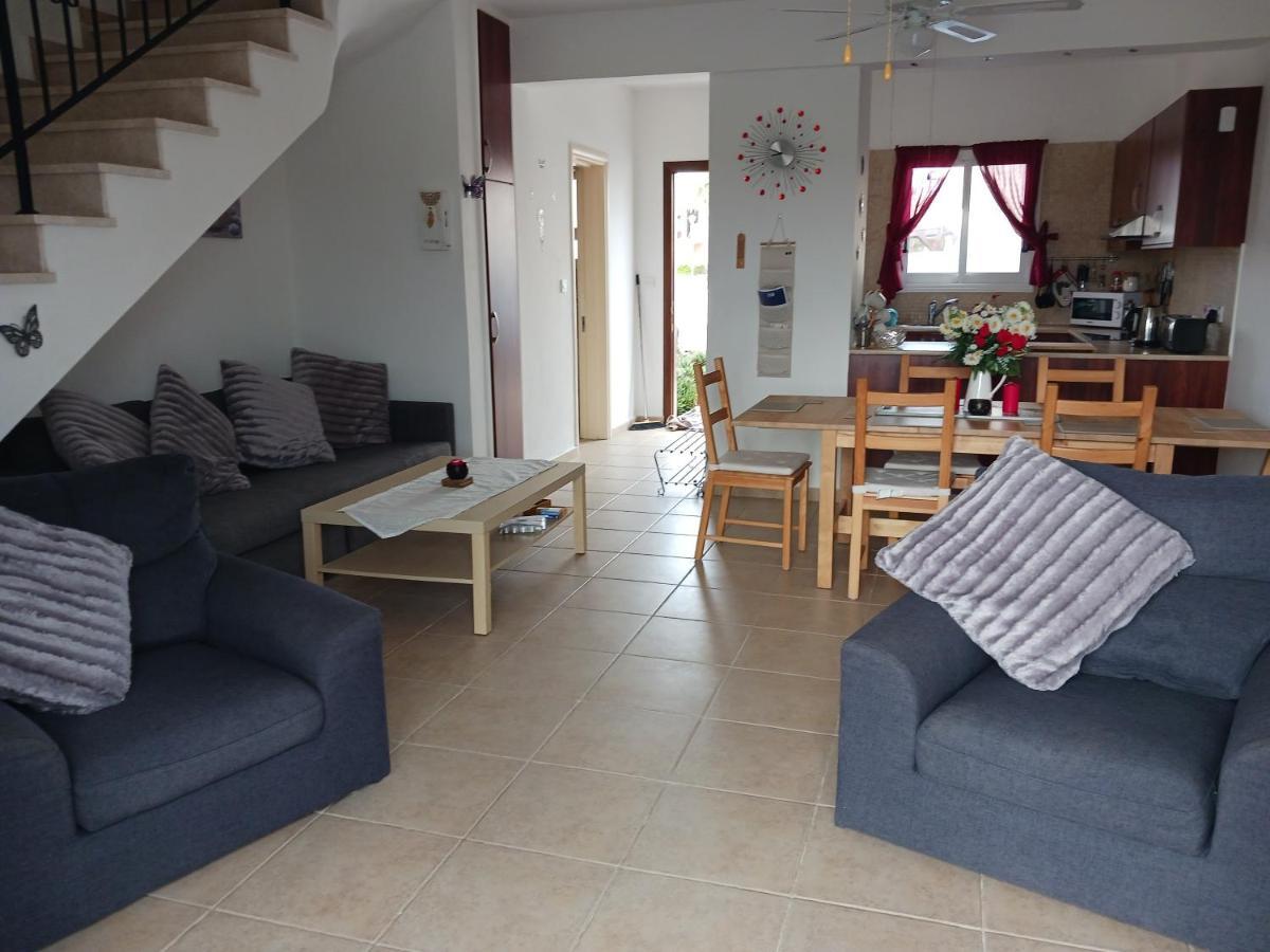 Beautiful 2-Bed House In Mandria Paphos Mandria (Paphos) Exterior foto