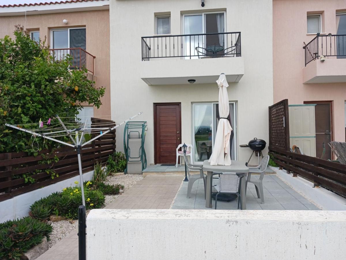 Beautiful 2-Bed House In Mandria Paphos Mandria (Paphos) Exterior foto