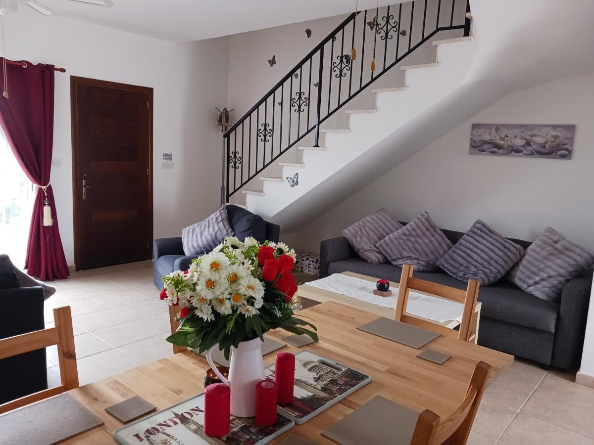 Beautiful 2-Bed House In Mandria Paphos Mandria (Paphos) Exterior foto